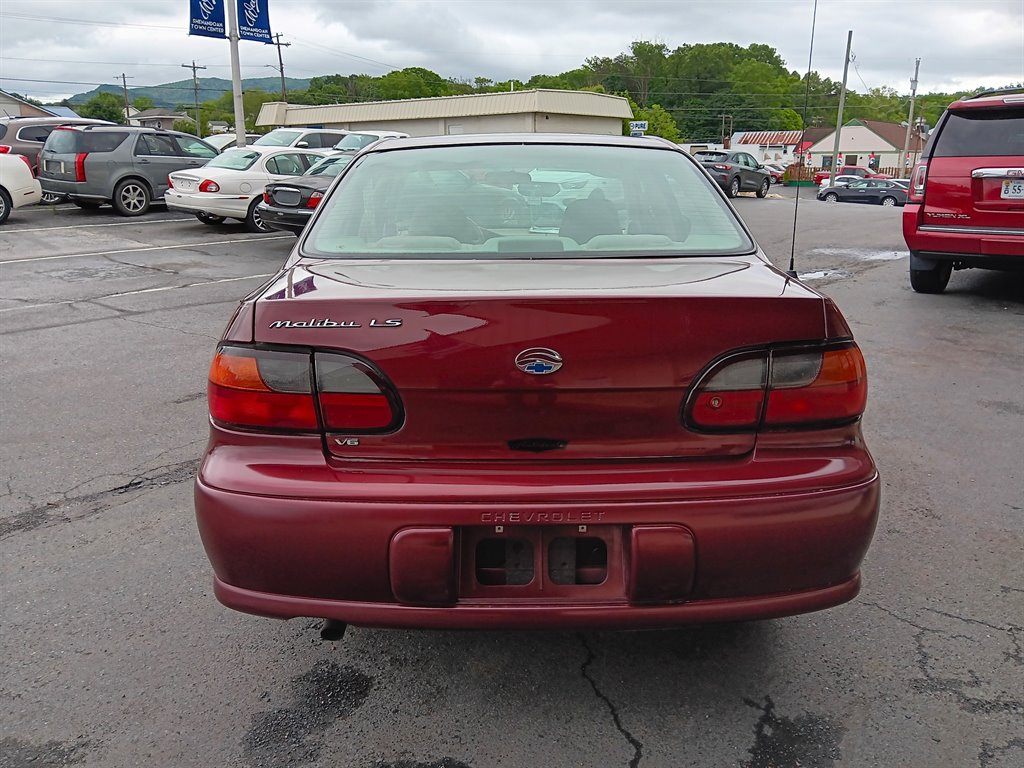 2001 Chevrolet Malibu LS photo